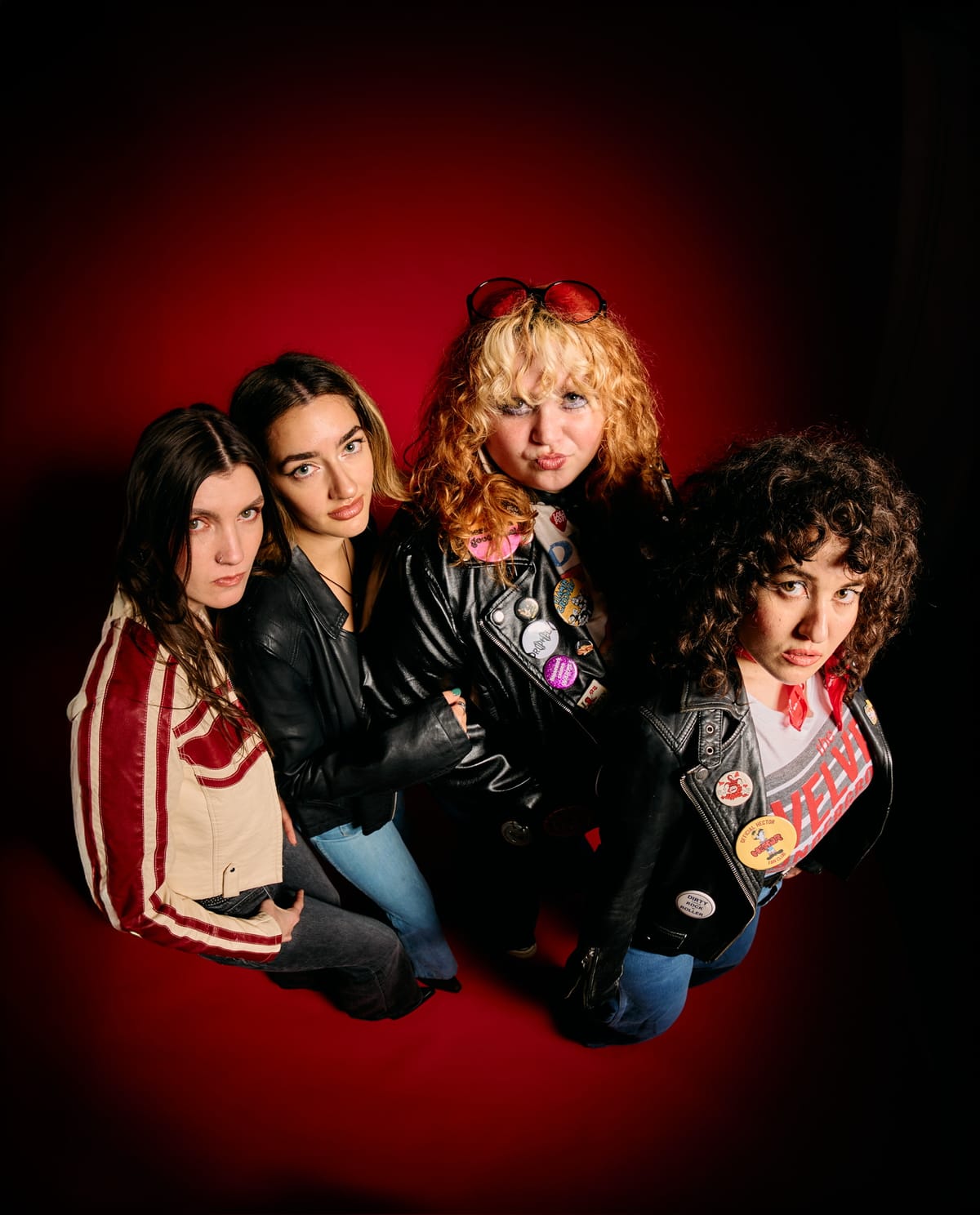 Julez And The Rollerz – "I Don't Know You" (Lolipop)